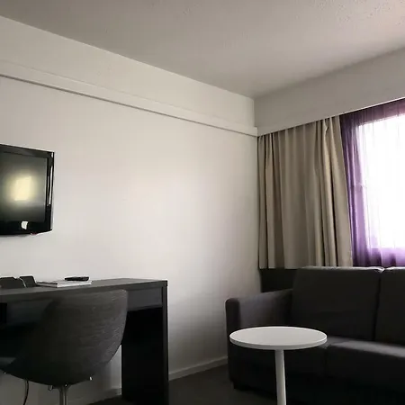 Otel Alstor